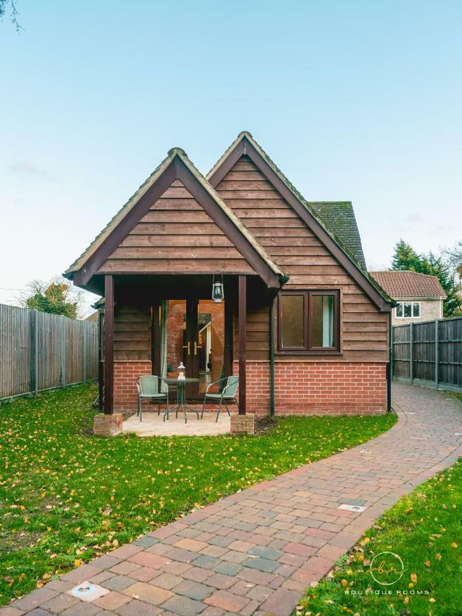 The Retreat Sauna & Hot Tub Boutique Rooms Great Paxton Exterior foto